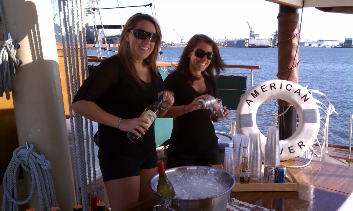 topbar1 American Rover Bar Tenders